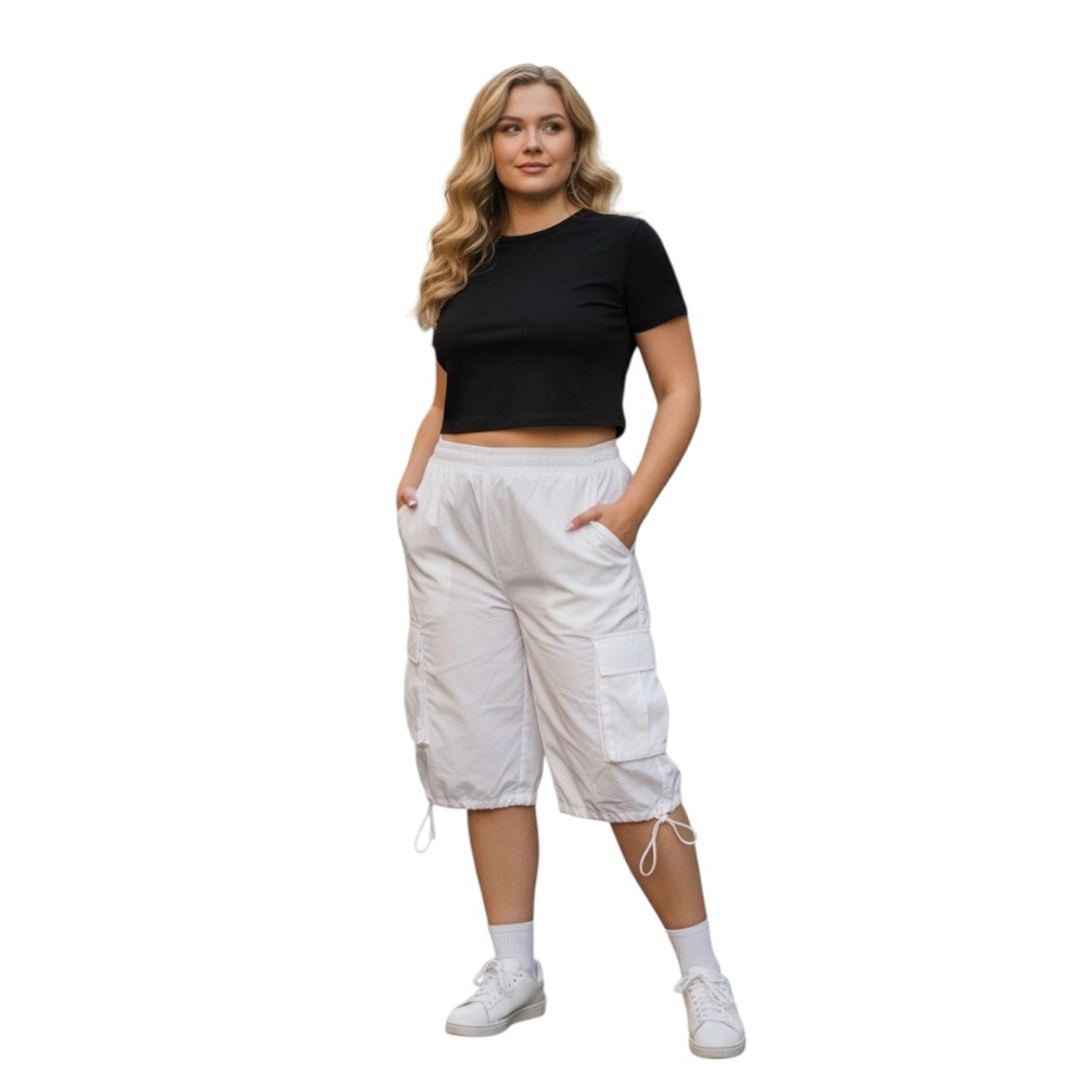 Plus Size Women's White Cargo Shorts Size 3X Stretch